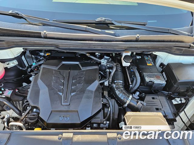 Kia Canival 2023 — photo 18