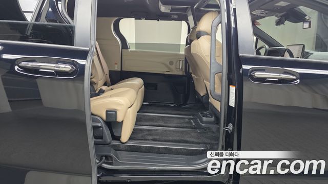 Toyota Sienna 2021 — photo 12