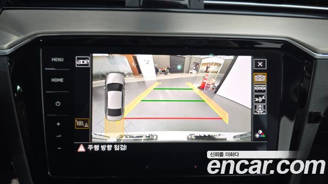 Volkswagen Passat 2022 — photo 15
