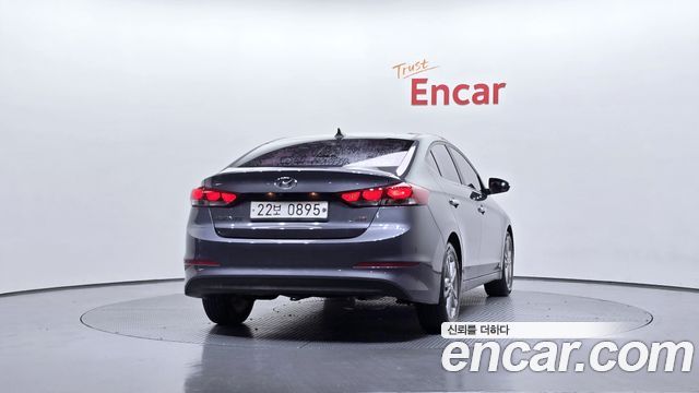 Hyundai AVANTE 2016 — photo 4