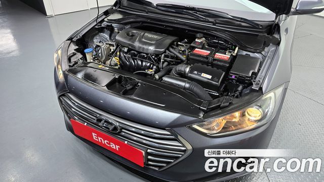 Hyundai AVANTE 2016 — photo 6