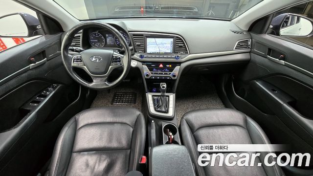 Hyundai AVANTE 2016 — photo 7