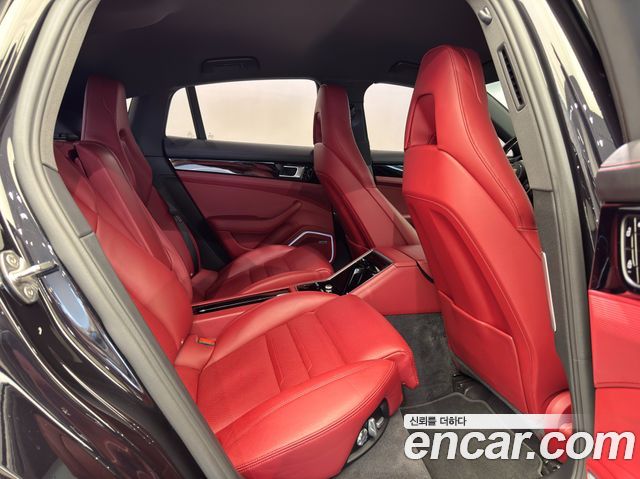 Porsche Panamera 2020 — photo 8