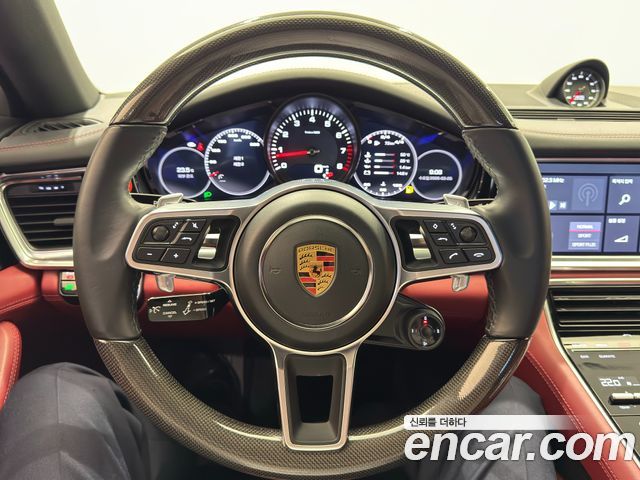 Porsche Panamera 2020 — photo 10