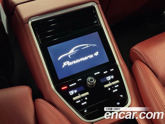 Porsche Panamera 2020 — photo 17