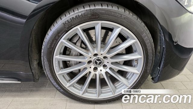 Mercedes-Benz S-Class 2022 — photo 5