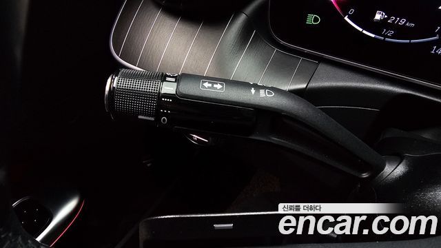 Mercedes-Benz C-Class 2022 — photo 17