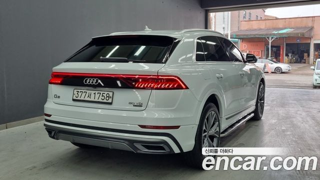 Audi Q8 2020 — photo 4