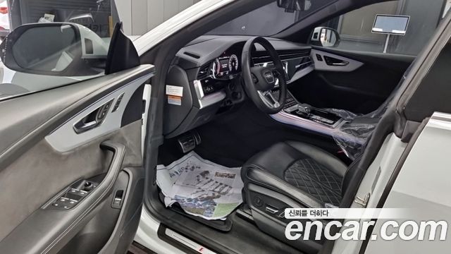 Audi Q8 2020 — photo 6