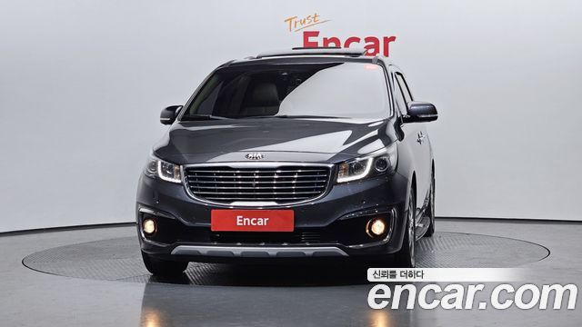 Kia Canival 2017 — photo 3