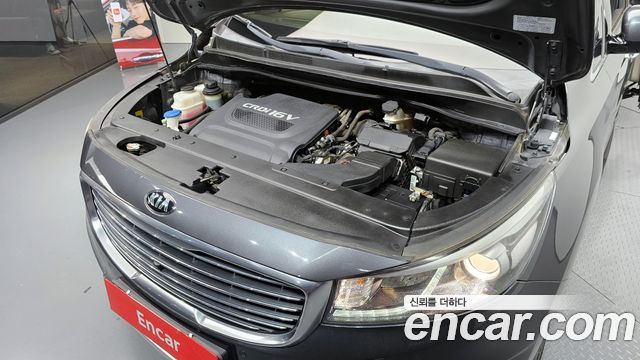 Kia Canival 2017 — photo 6