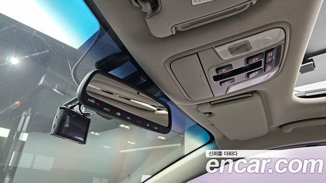 Kia Canival 2017 — photo 15