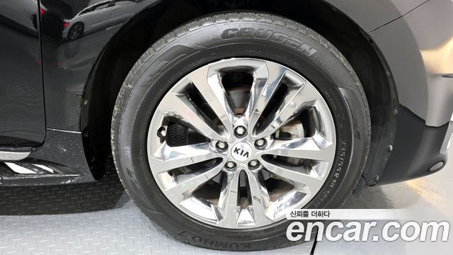 Kia Canival 2018 — photo 5
