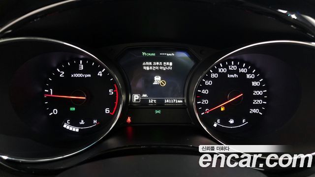 Kia Canival 2018 — photo 8
