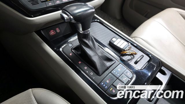 Kia Canival 2018 — photo 9