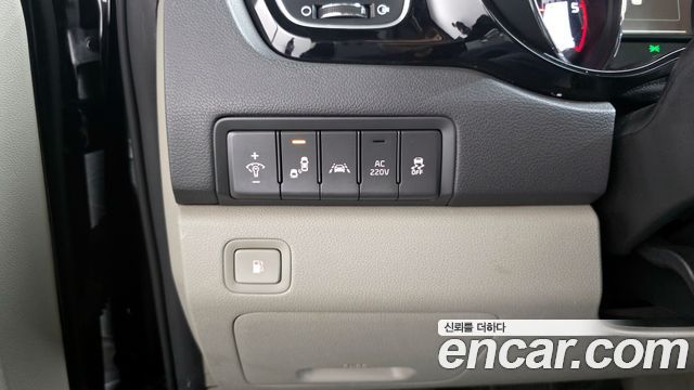 Kia Canival 2018 — photo 13