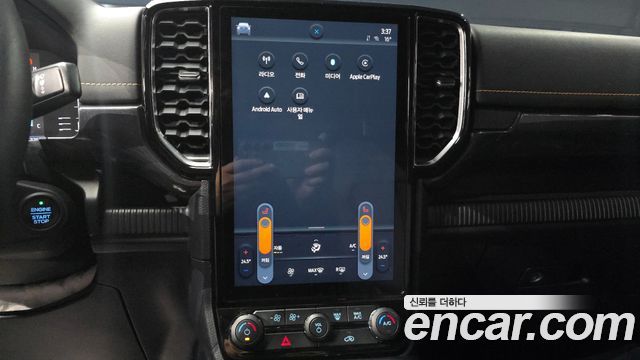Ford Ranger 2023 — photo 16