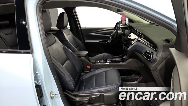 Chevrolet Korea 볼트 EUV 2023 — photo 10