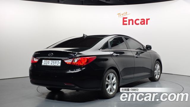 Hyundai Sonata 2012 — photo 2