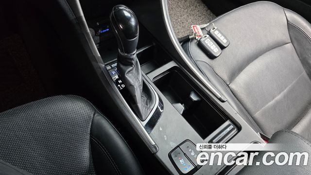 Hyundai Sonata 2012 — photo 9