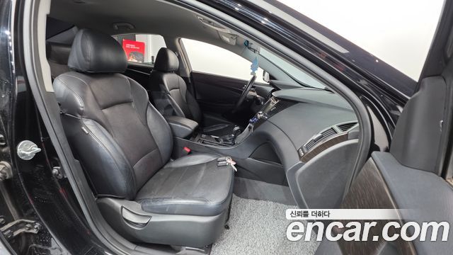 Hyundai Sonata 2012 — photo 10