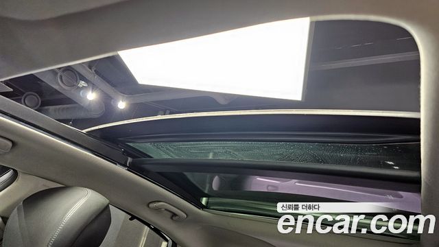 Hyundai Genesis 2016 — photo 16