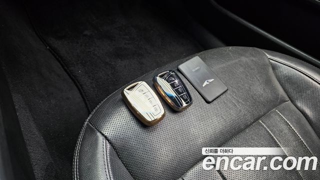 Hyundai Genesis 2016 — photo 19