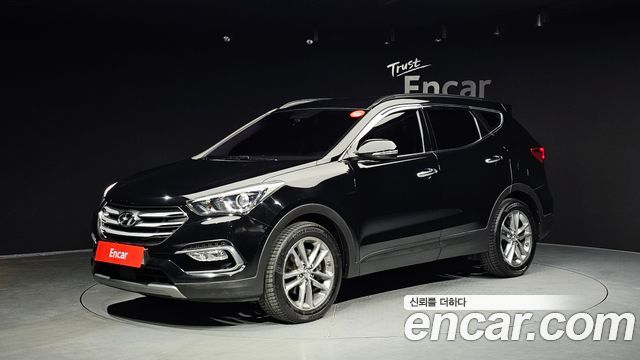 Hyundai Santafe 2016 — photo 1