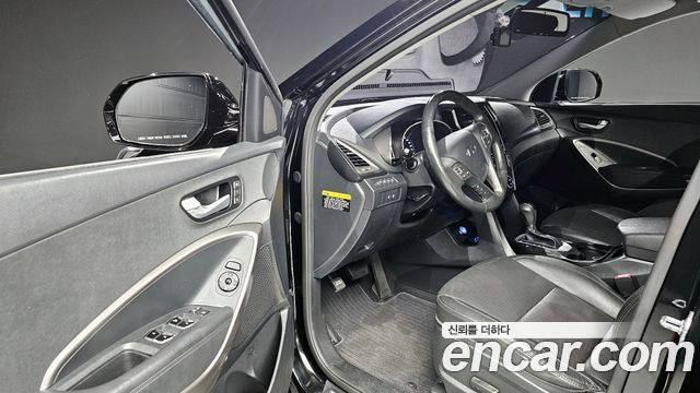 Hyundai Santafe 2016 — photo 10