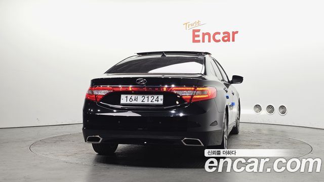 Hyundai Grandeur 2015 — photo 4