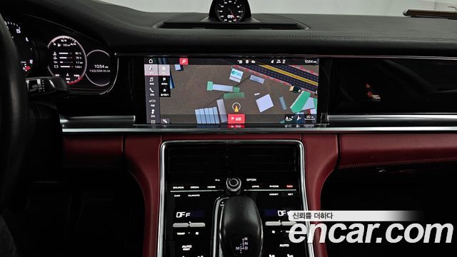 Porsche Panamera 2021 — photo 14