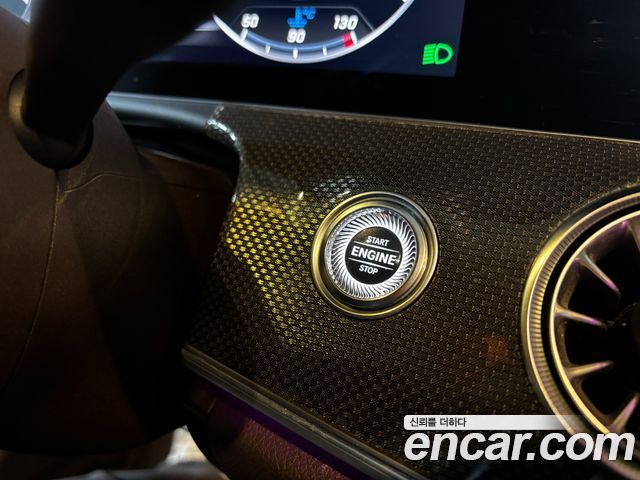 Mercedes-Benz CLS-Class 2019 — photo 11