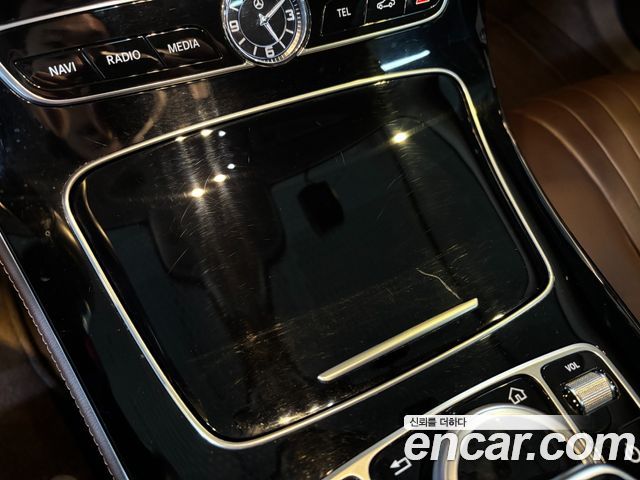 Mercedes-Benz CLS-Class 2019 — photo 15