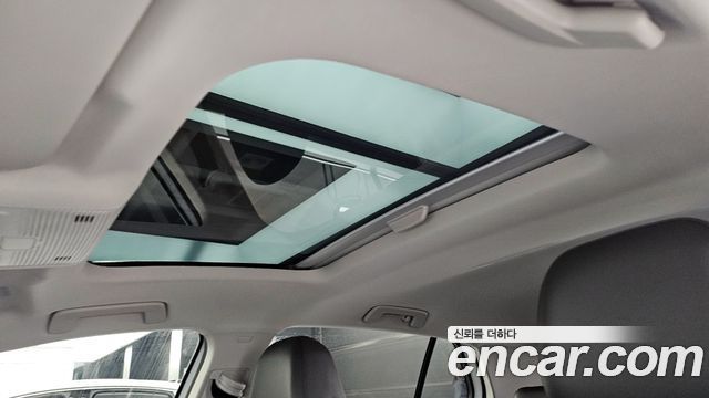 Volkswagen Golf 2025 — photo 18