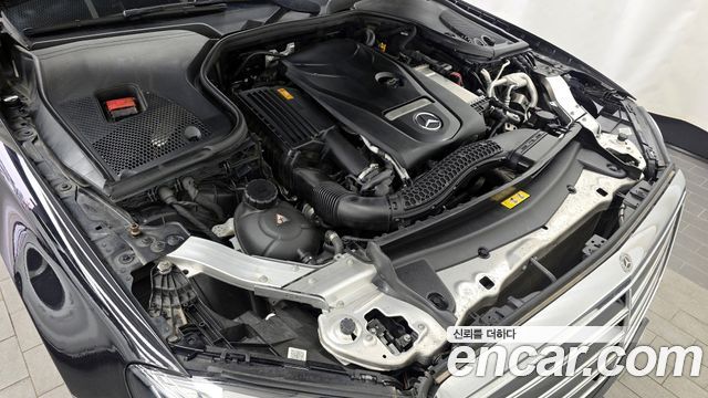 Mercedes-Benz E-Class 2018 — photo 6