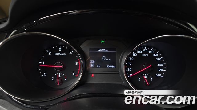 Kia Canival 2019 — photo 8