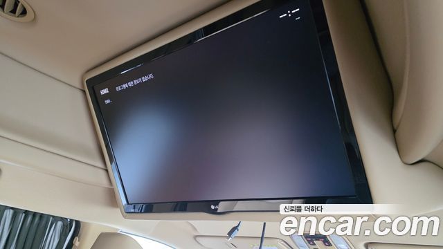 Kia Canival 2019 — photo 18