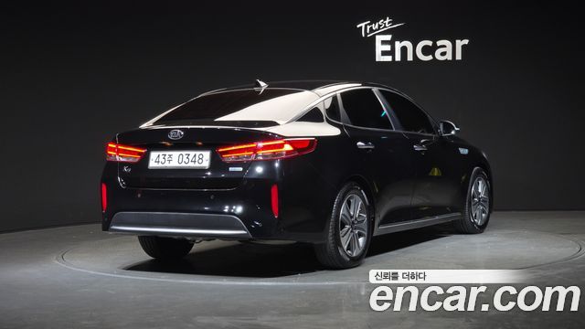 Kia K5 2016 — photo 2
