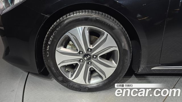 Kia K5 2016 — photo 5