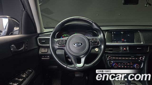 Kia K5 2016 — photo 13