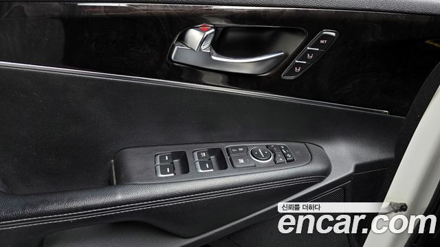 Kia Sorento 2015 — photo 17