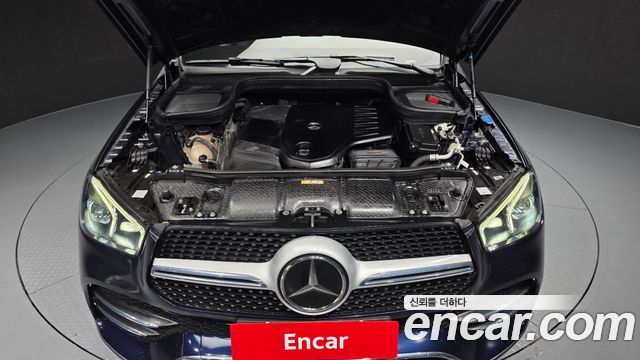 Mercedes-Benz GLE-Class 2022 — photo 6