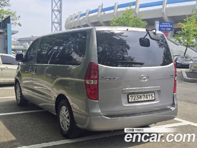 Hyundai Starex 2017 — photo 4