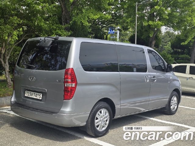 Hyundai Starex 2017 — photo 5