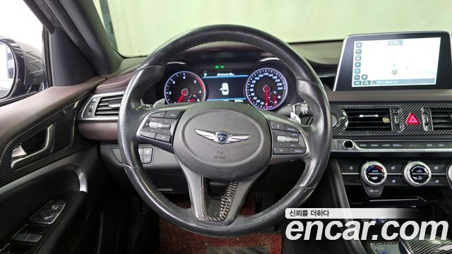 Genesis G70 2018 — photo 13