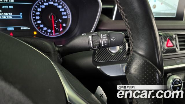 Genesis G70 2018 — photo 17