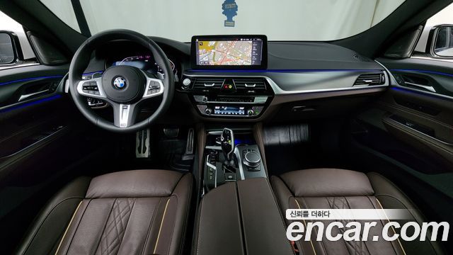 BMW Gran Turismo 2024 — photo 7