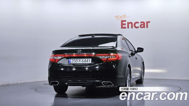 Hyundai Grandeur 2016 — photo 4