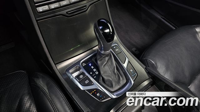 Hyundai Grandeur 2016 — photo 9