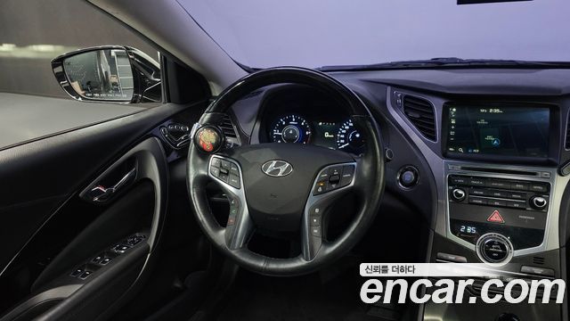 Hyundai Grandeur 2016 — photo 13